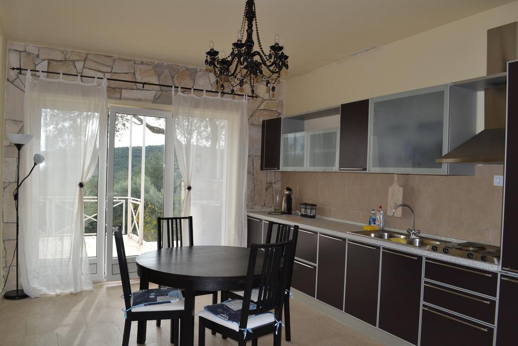 Suntime Villa 7 티바트 객실 사진